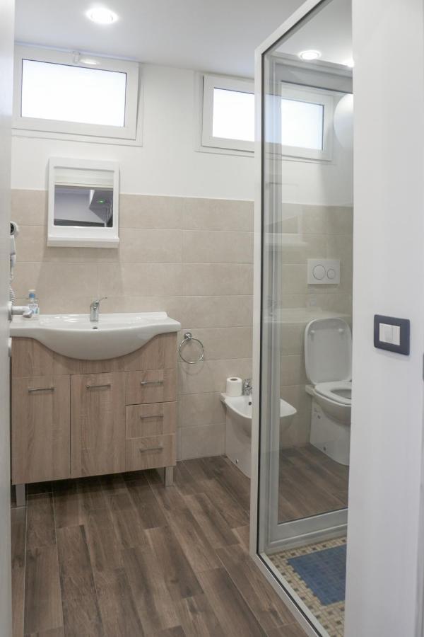 B&B Porta Garibaldi Катания Екстериор снимка