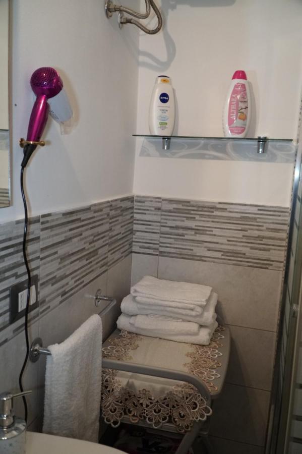 B&B Porta Garibaldi Катания Екстериор снимка